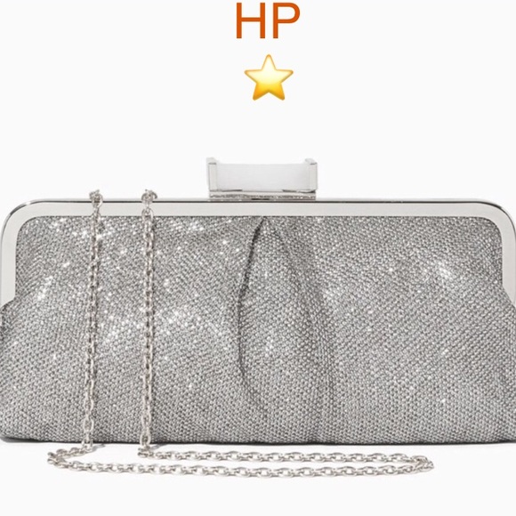 FIrM! ChArMing ChArliE RSVP silVer cLuTch - Picture 5 of 9